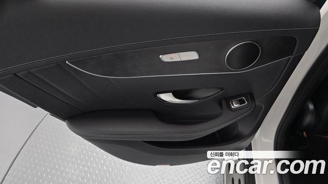 Mercedes-Benz GLC-Class (X253) GCL300 4MATIC Coupe 2023 — фото 25