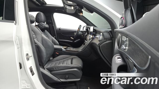 Mercedes-Benz GLC-Class (X253) GCL300 4MATIC Coupe 2023 — фото 26