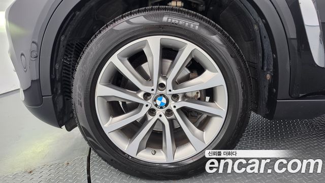 BMW X6 (F16) xDrive 30d 2017 — фото 5
