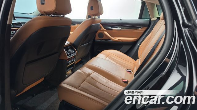 BMW X6 (F16) xDrive 30d 2017 — фото 15