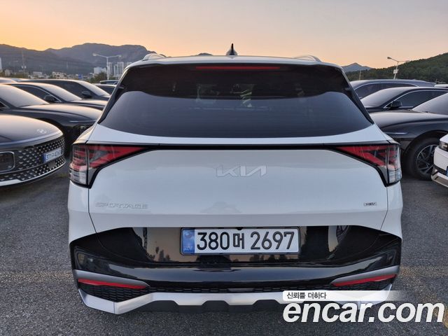 Kia Sportage Hybrid (V) Prestige 2WD 2023 — фото 24