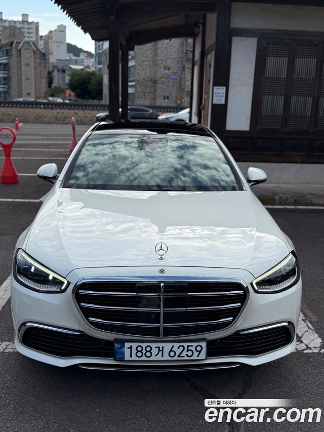 Mercedes-Benz S-Class (W223) S350 d