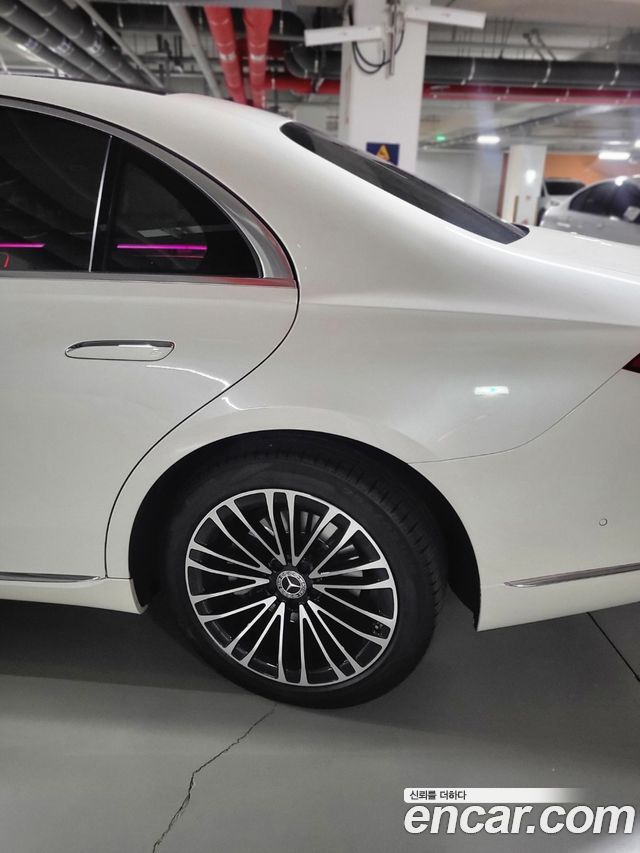 Mercedes-Benz S-Class (W223) S350 d 2022 — фото 21