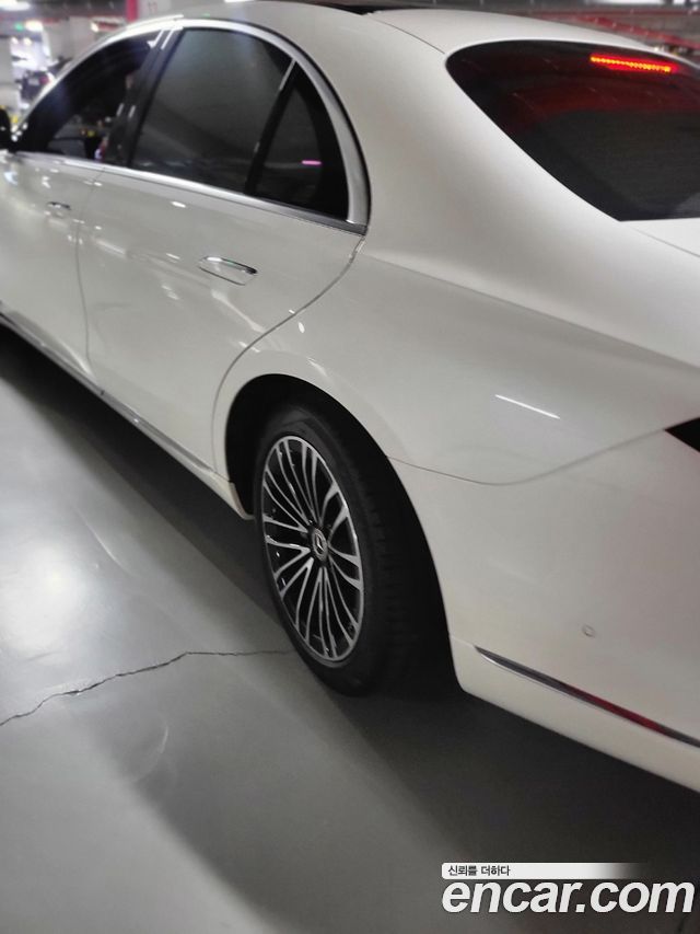 Mercedes-Benz S-Class (W223) S350 d 2022 — фото 22