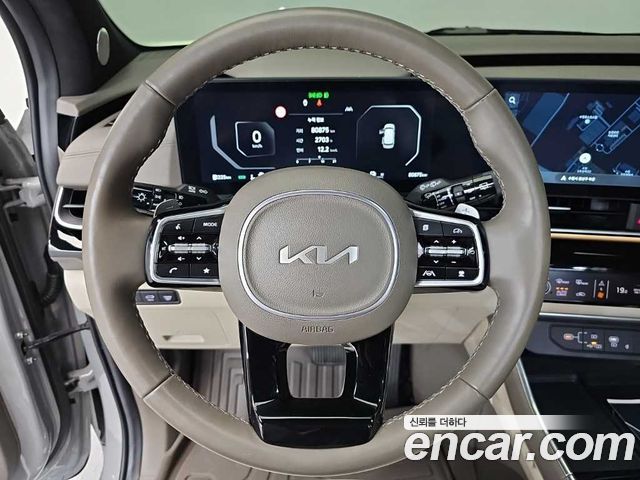 Kia Carnival (IV) HEV 9-Seater Hi-Limousine (Special vehicle) 2024 — фото 9