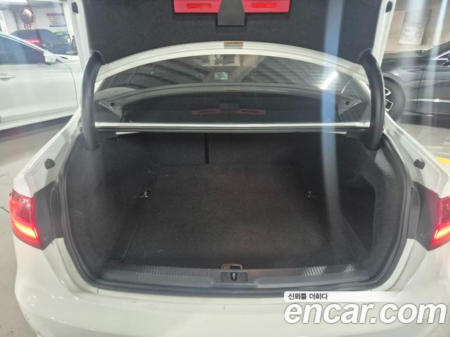 Audi A4 2.0 TDI Quattro Dynamic B8 2014 — фото 21