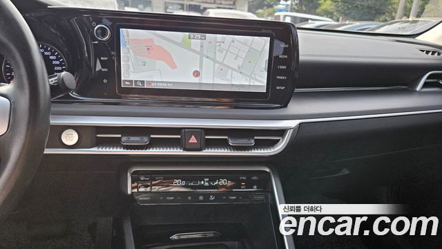 Kia K5 (III) 2.0 Prestige 2021 — фото 16