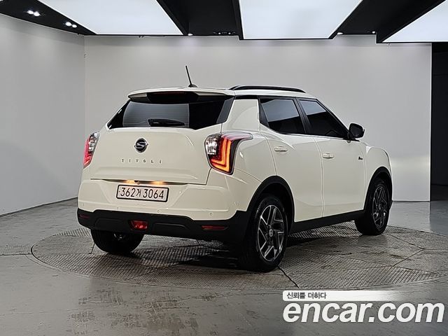 KG Mobility (SsangYong) Very New Tivoli Gasoline 1.5 2WD V3 2022 — фото 2