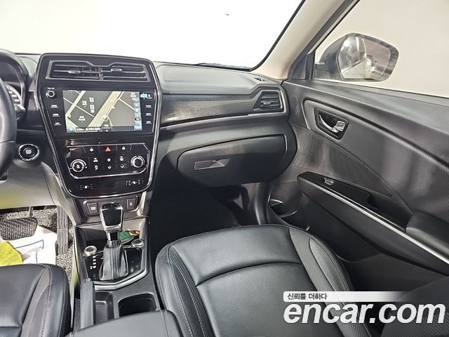 KG Mobility (SsangYong) Very New Tivoli Gasoline 1.5 2WD V3 2022 — фото 9