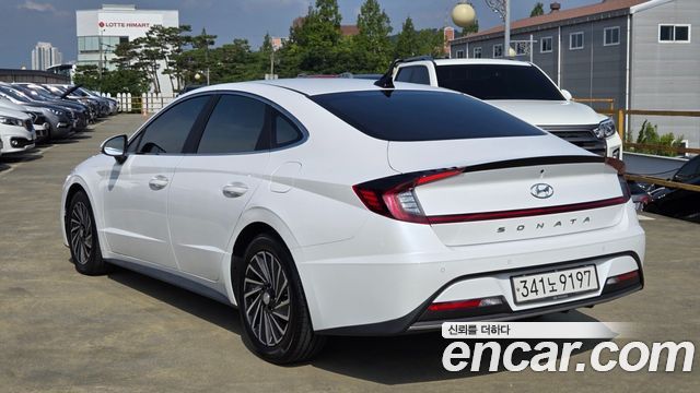 Hyundai Sonata Hybrid (DN8) Inspiration 2021 — фото 2