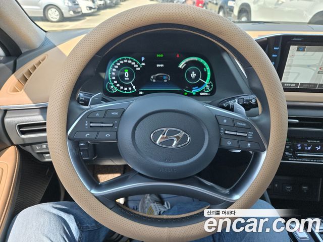 Hyundai Sonata Hybrid (DN8) Inspiration 2021 — фото 15