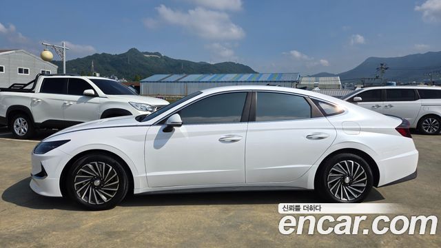 Hyundai Sonata Hybrid (DN8) Inspiration 2021 — фото 21