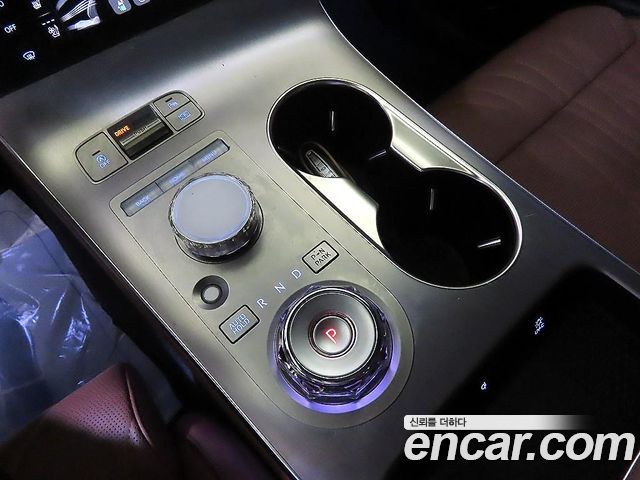 Genesis GV70 3.5T Gasoline AWD 2025 — фото 16