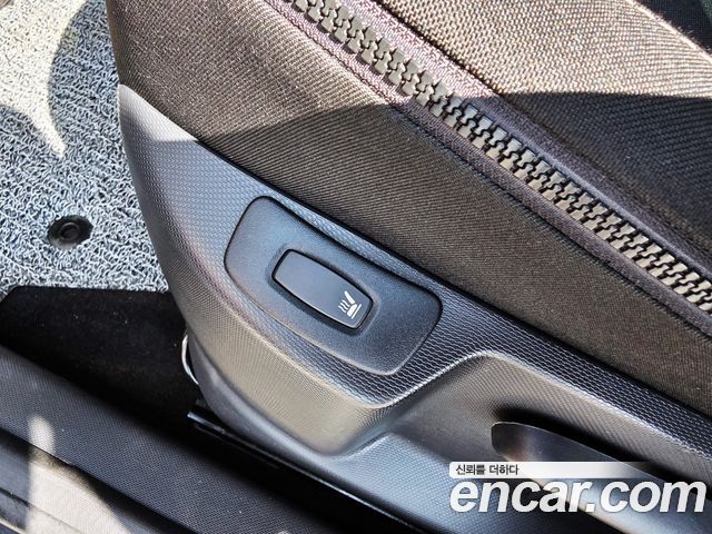 Renault Korea QM3 RE 2015 — фото 21