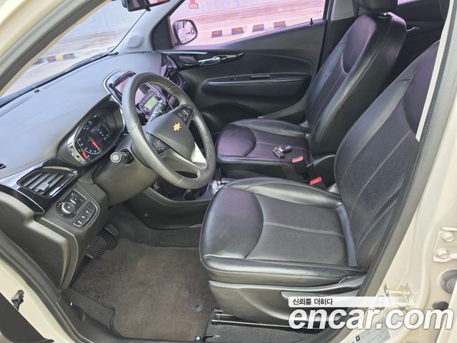Chevrolet Next Spark LTZ 2017 — фото 19
