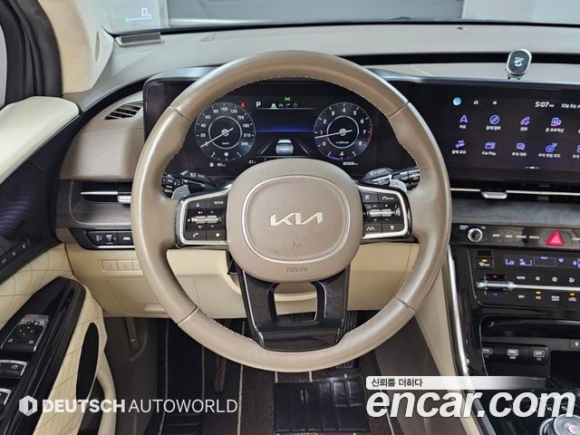 Kia Carnival (IV) Gasoline 9-seater Limousine(Special vehicle) 2023 — фото 17