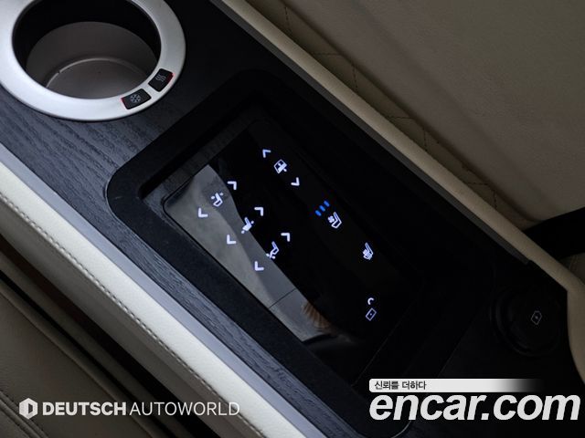 Kia Carnival (IV) Gasoline 9-seater Limousine(Special vehicle) 2023 — фото 20