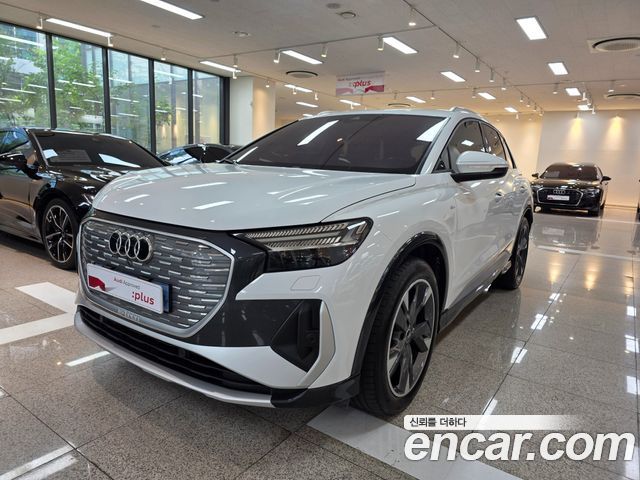 Audi Q4 e-tron (F4) 40 Premium