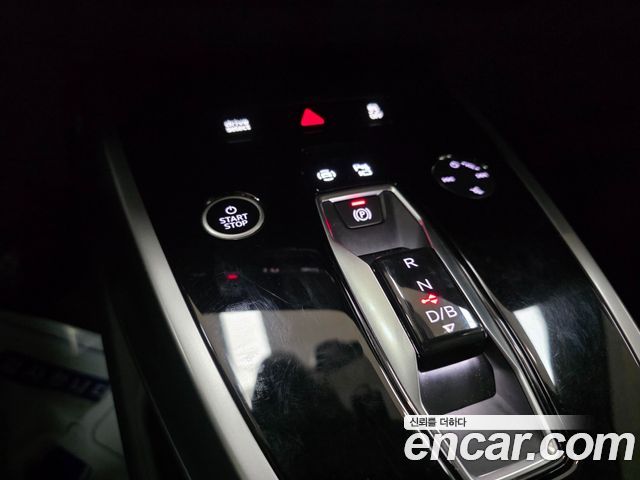 Audi Q4 e-tron (F4) 40 Premium 2022 — фото 16