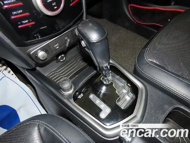 KG Mobility (SsangYong) Tivoli Air Diesel RX 2WD 2016 — фото 16