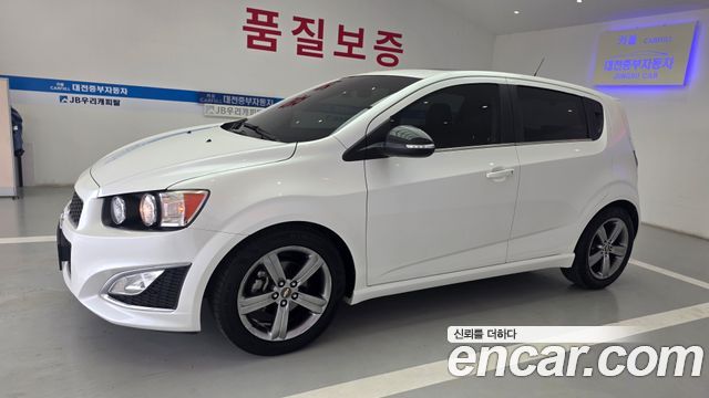 Chevrolet Aveo Hatchback 1.4 Turbo RS 2014 — фото 3