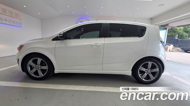 Chevrolet Aveo Hatchback 1.4 Turbo RS 2014 — фото 5
