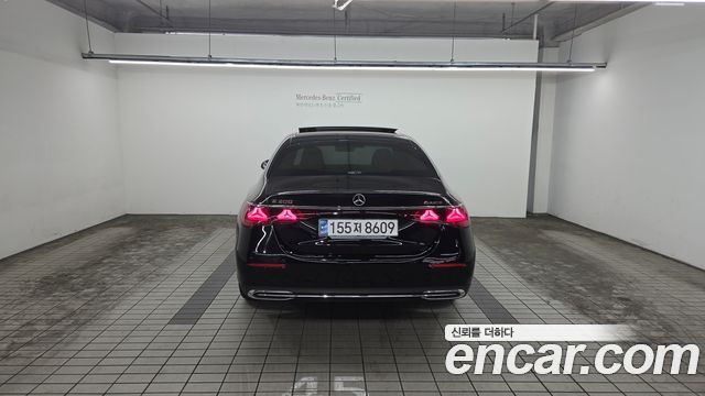 Mercedes-Benz E-Class (W214) E300 4MATIC Exclusive 2025 — фото 4