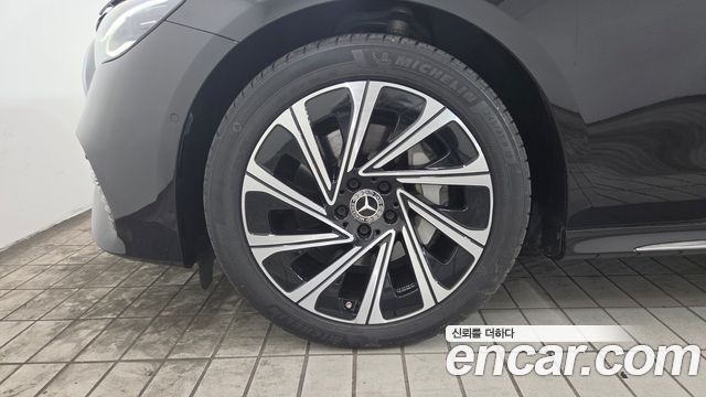 Mercedes-Benz E-Class (W214) E300 4MATIC Exclusive 2025 — фото 5
