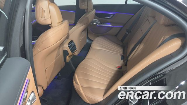 Mercedes-Benz E-Class (W214) E300 4MATIC Exclusive 2025 — фото 10