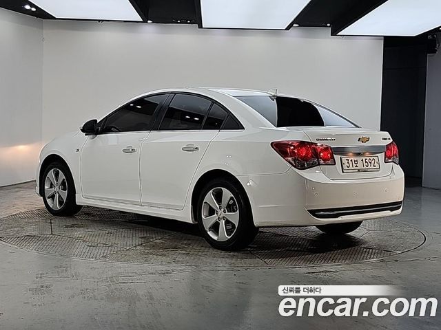Chevrolet Cruze 1.8 LTZ+ 2012 — фото 3