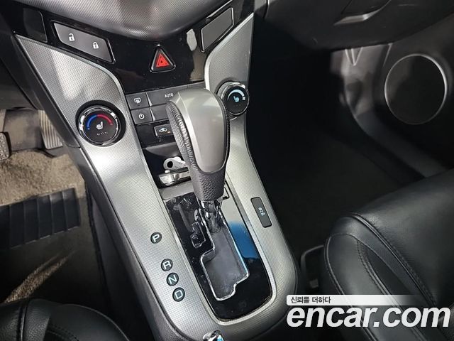 Chevrolet Cruze 1.8 LTZ+ 2012 — фото 7