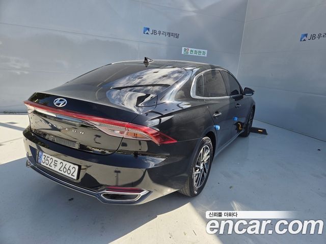 Hyundai Grandeur (IG) 2.5 Premium 2022 — фото 4