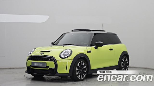 MINI Cooper S Standard Third Generation 2023 — фото 1
