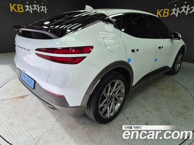 Genesis GV60 Standard AWD 2022 — фото 3