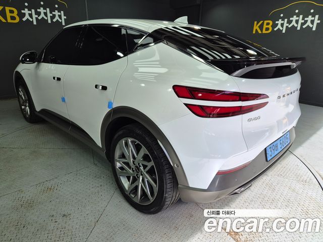 Genesis GV60 Standard AWD 2022 — фото 5