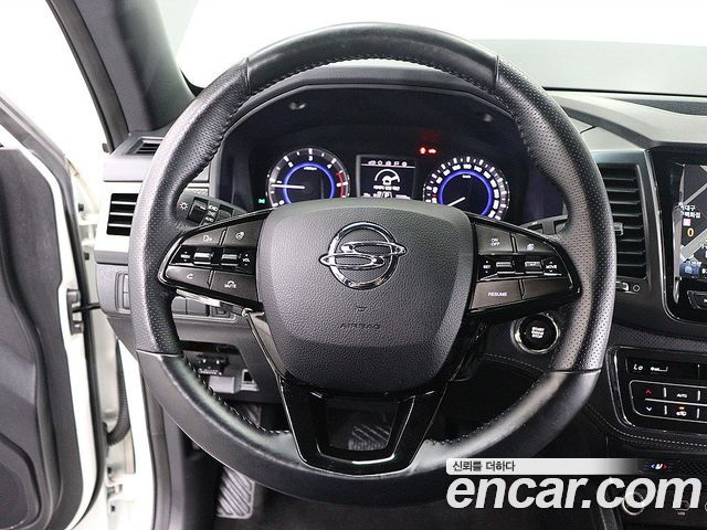 KG Mobility (SsangYong) Rexton Sports Khan Diesel 2.2 4WD Prestige 2021 — фото 18