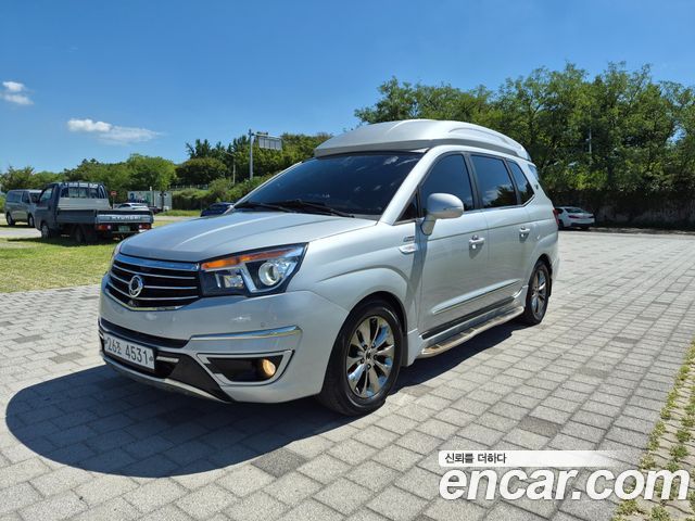 KG Mobility (SsangYong) Korando Turismo 4WD Chateau 9-seater High-Limousine 2018 — фото 3