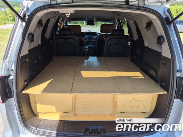KG Mobility (SsangYong) Korando Turismo 4WD Chateau 9-seater High-Limousine 2018 — фото 17