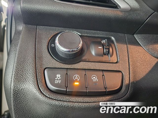 Chevrolet Spark LS 2019 — фото 23