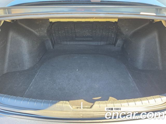 Kia K5 (III) 2.0 Prestige 2022 — фото 24