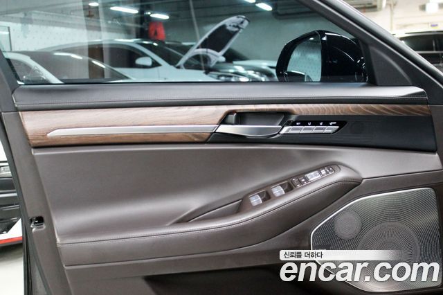 Genesis G90 3.3 T AWD Premium 2020 — фото 7