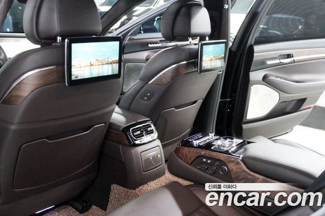 Genesis G90 3.3 T AWD Premium 2020 — фото 21