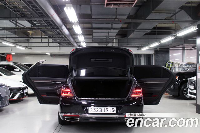 Genesis G90 3.3 T AWD Premium 2020 — фото 23