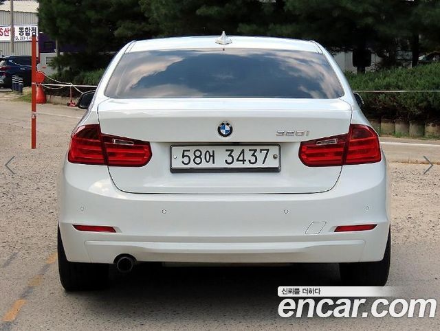 BMW 3 Series (F30) 320i 2012 — фото 4