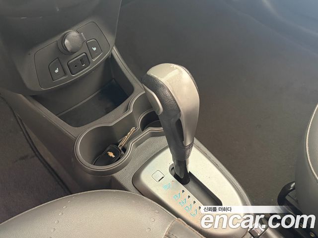 Chevrolet Spark Spark S LS+ 2014 — фото 18