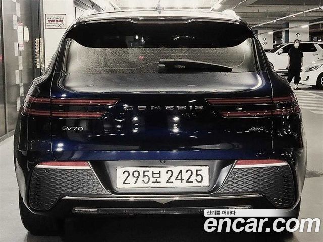 Genesis GV70 2.2 Diesel AWD 2021 — фото 6