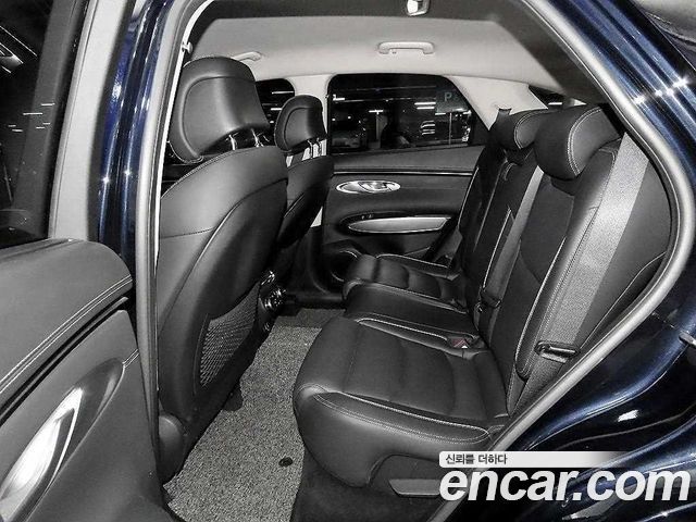 Genesis GV70 2.2 Diesel AWD 2021 — фото 8