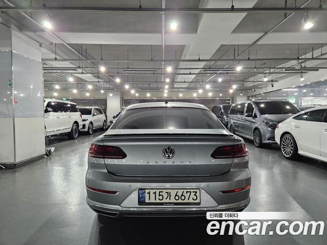 Volkswagen Arteon 2.0 TDI Premium 2020 — фото 3