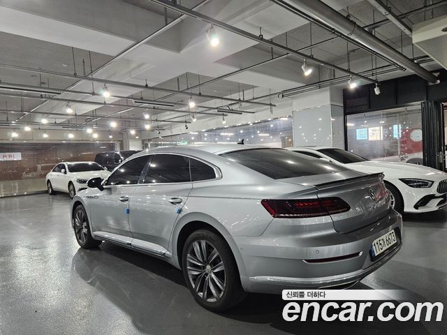 Volkswagen Arteon 2.0 TDI Premium 2020 — фото 4