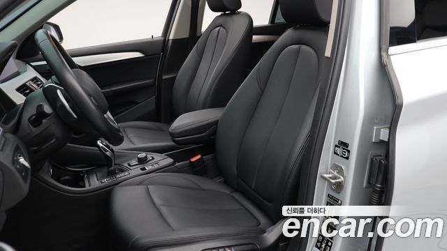 BMW X1 (F48) xDrive 20i Advantage 2020 — фото 10